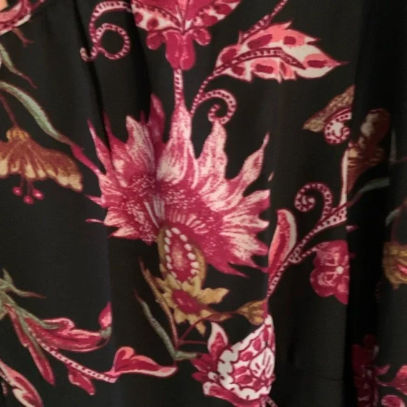 INC dress from Macy’s black and floral like new condition great for a night out - Picture 4 of 6